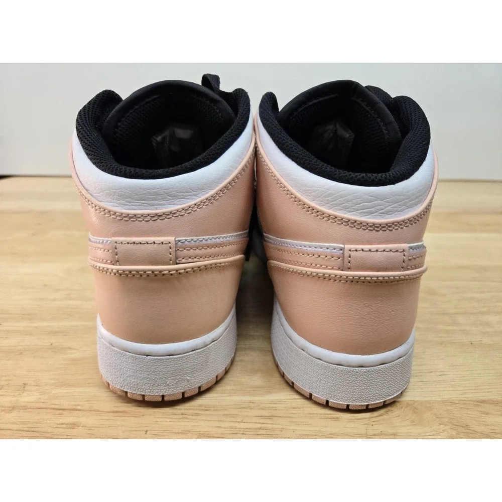 Nike Air Jordan 1 Mid Shoes Youth Size 5.5Y 